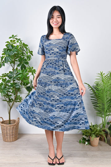 All Would Envy Dresses NAVY WAVE COLLAGE SLEEVED TIERED DRESS