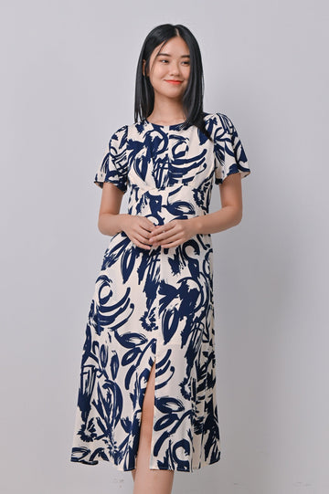 AWE Dresses BERYL CENTRE-SLIT DRESS IN ABSTRACT