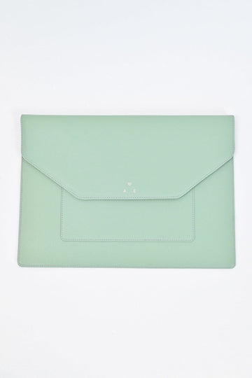 AWE Accessories FS AWE ENVELOPE CLUTCH IN GREEN