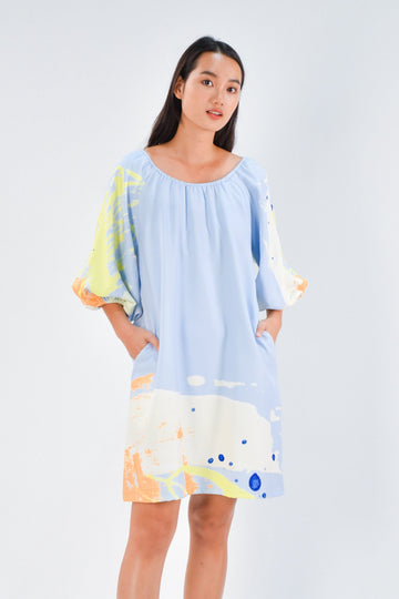 AWE Dresses PAINT PUFF-SLEEVED DRESS IN LIGHT BLUE