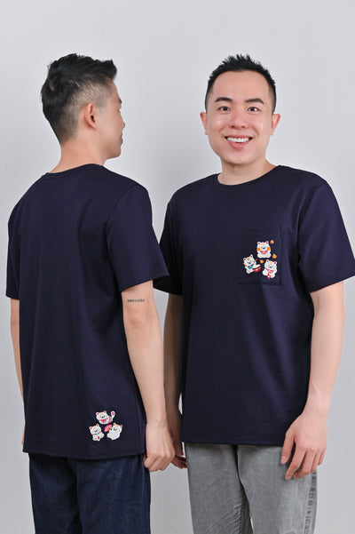 LUCKY CAT NAVY EMB. UNISEX TEE