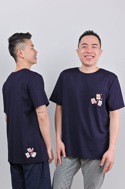 LUCKY CAT NAVY EMB. UNISEX TEE