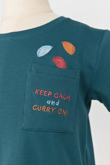 CURRY PUFFS EMB. POCKET KIDS' TEE