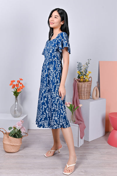 All Would Envy Dresses GWYN EMBOSSED SLEEVED DRESS IN BLUE