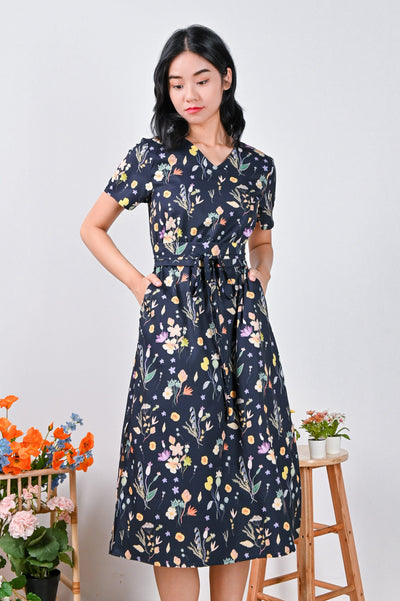 All Would Envy Dresses NAVY ROMANTIC FLORAL SLEEVED MIDI DRESS