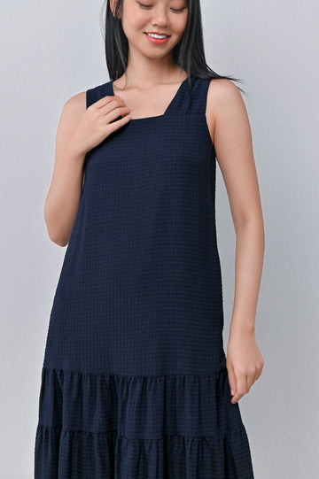 AWE Dresses HARIN TWO-WAY TIERED DRESS IN NAVY