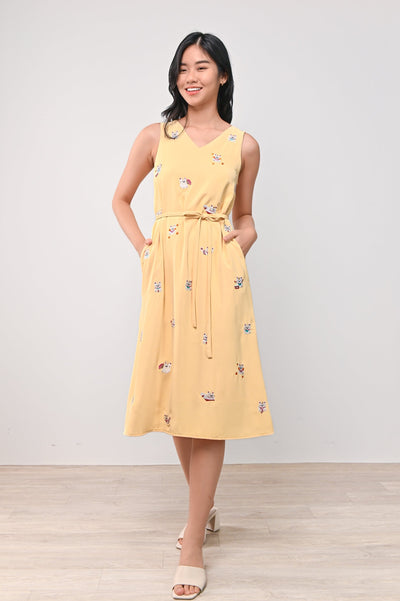 AWE Dresses LUCKY CAT EMB. A-LINE DRESS IN YELLOW