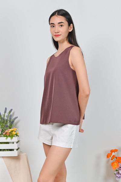 AWE Tops HAZEL TWO-WAY TOP IN PLUM