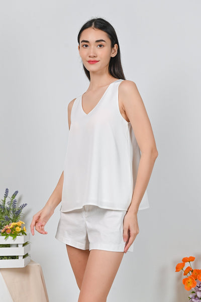 AWE Tops HAZEL TWO-WAY TOP IN WHITE