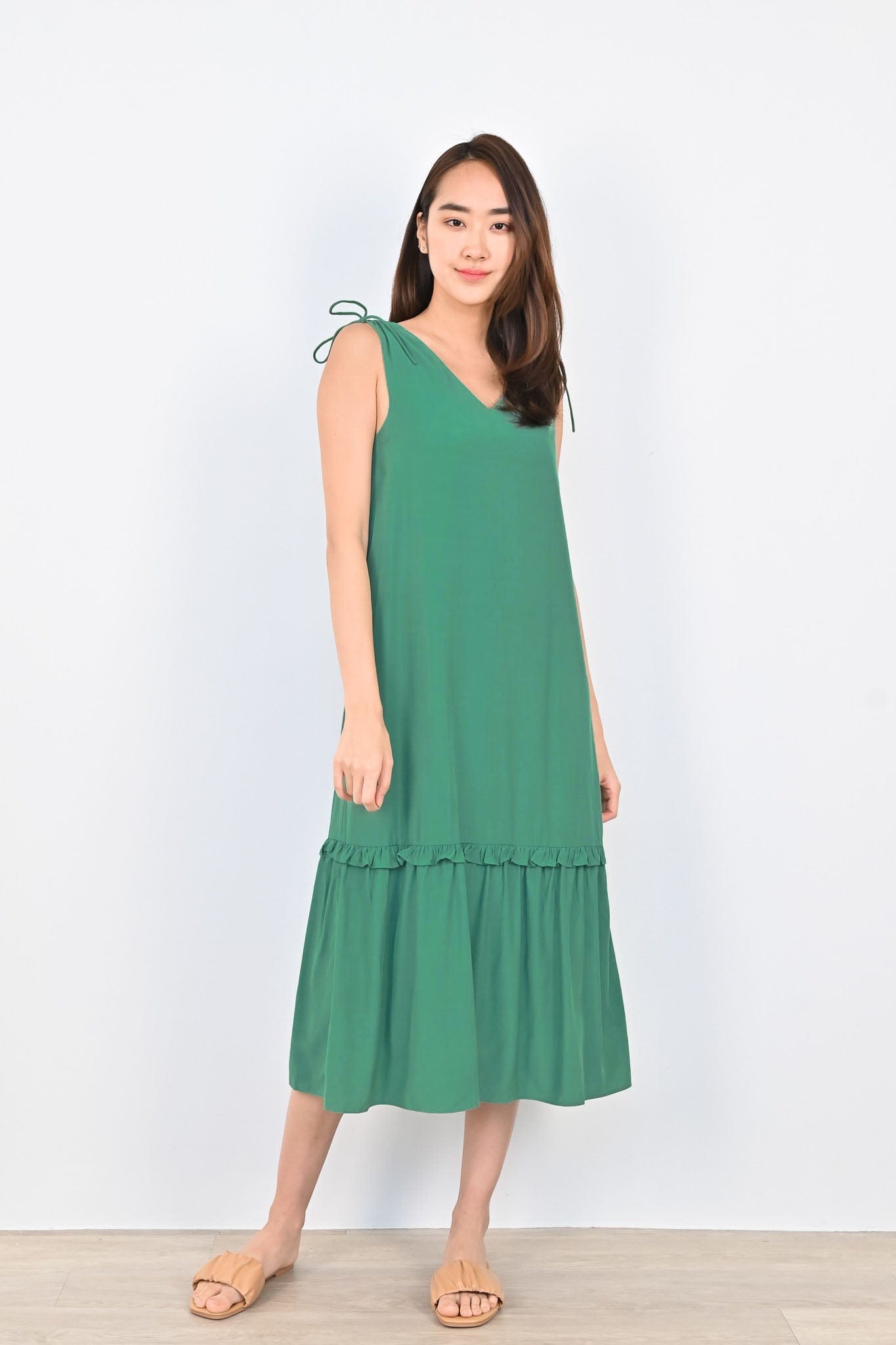 PENNY MIDI DRESS IN GREEN – All Would Envy